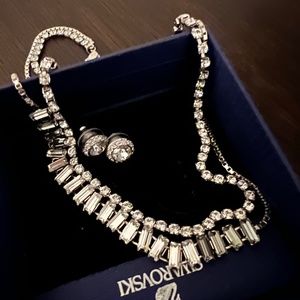 Necklace and earrings